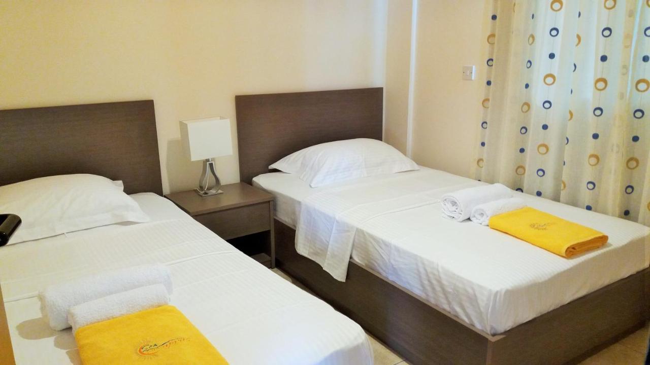 403 Apartment Carisa Artemis Court Larnaca Bagian luar foto